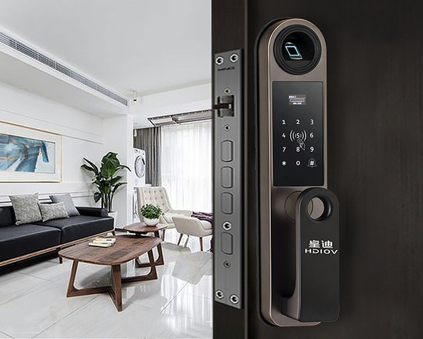 指紋鎖廠家注重產(chǎn)品人性化設(shè)計，具備了高匹配性