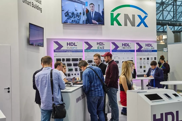 河東HDL俄羅斯團隊攜新品閃亮登場Hi-Tech Building展