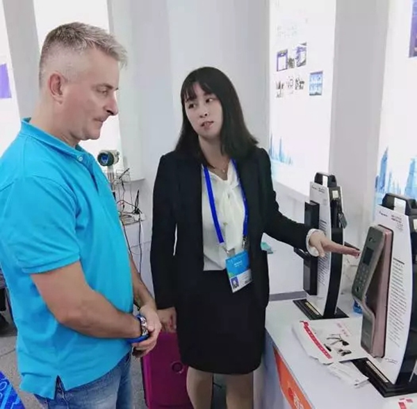 頂吉智能鎖深圳高交會一展風采 強勢吸睛
