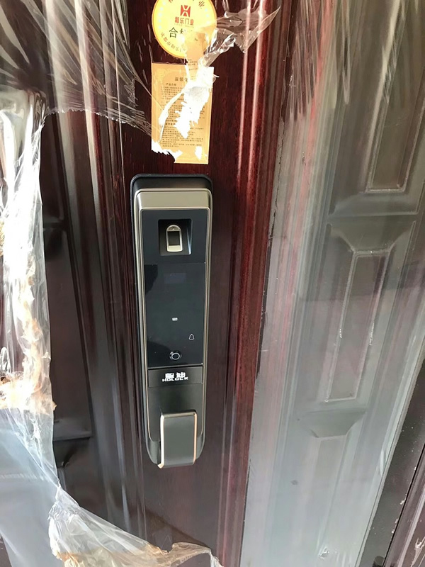 河南高校新生刷臉入住，可用手機(jī)打開宿舍和教室的智能門鎖，令人羨慕