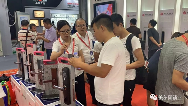 美爾固智能鎖2019廣州建博會，再掀智能安防技術(shù)與中式生活美學(xué)新潮流