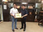 雅潔智能鎖:一起走進(jìn)雅潔五金