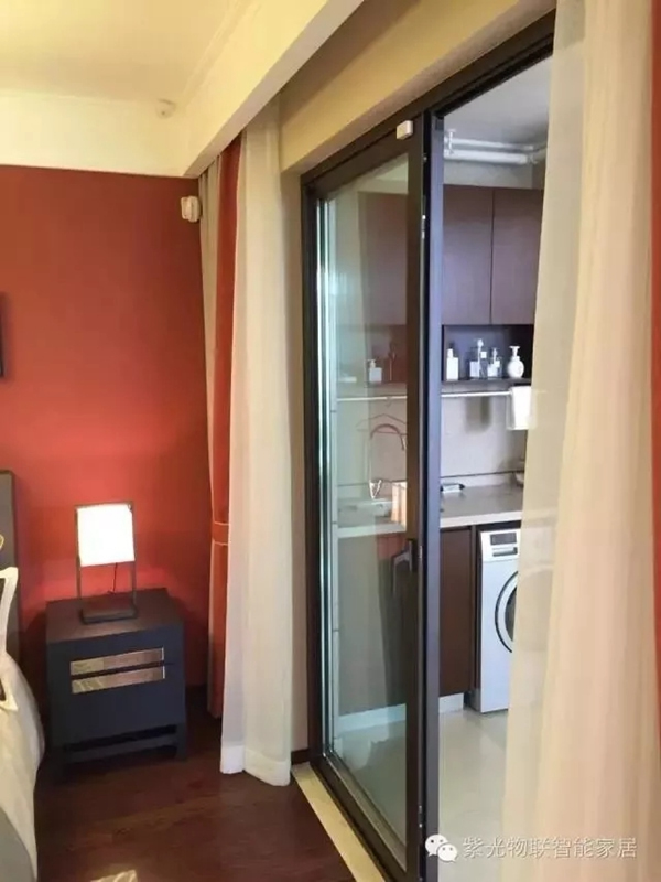 紫光物聯(lián)UIOT超級智能家居讓你告別千篇一律的居家生活