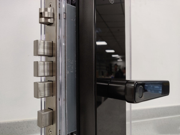 Wulian物聯云開智能鎖讓您體驗美好的智能家居生活！