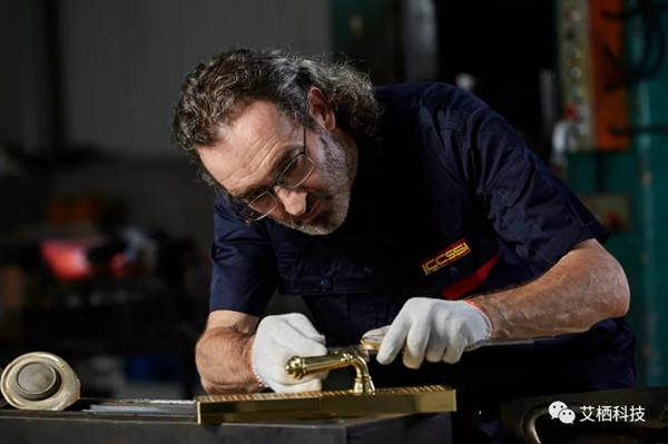 ICCSSI艾棲指紋鎖榮獲“智能鎖十大品牌”稱號