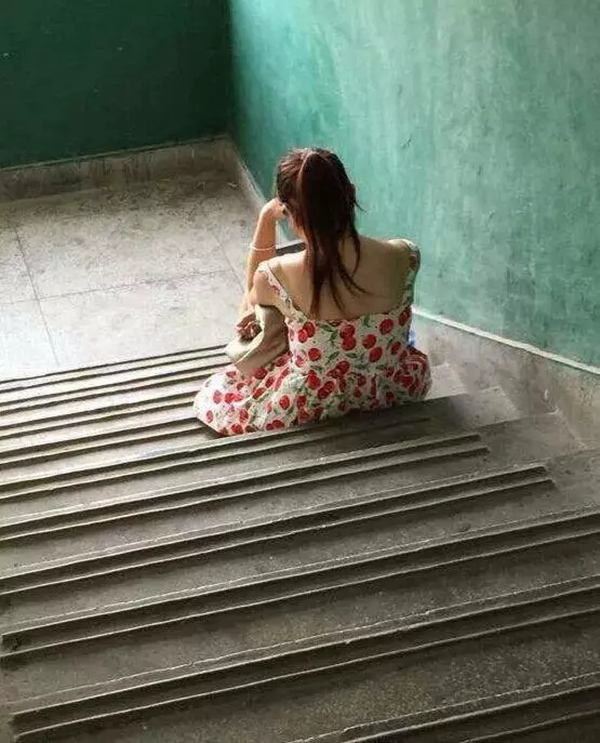 豪力士智能指紋鎖：如果你也經常忘帶鑰匙，就裝一把智能鎖吧！