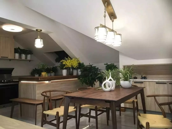 南京物聯智能家居全屋智能系統下的復式別墅