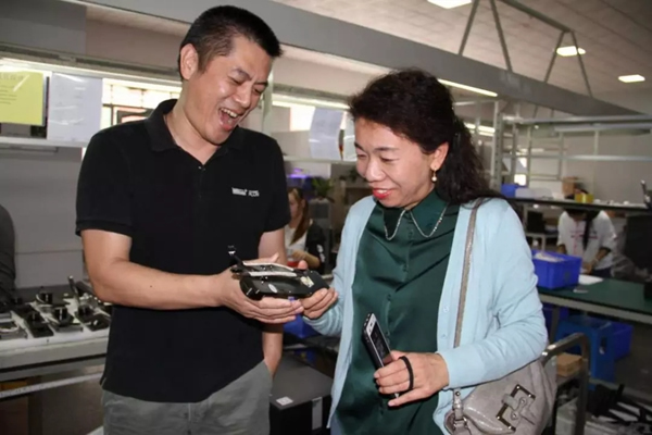 智家人智能鎖迎來五金聯(lián)盟秘書處訪察小組