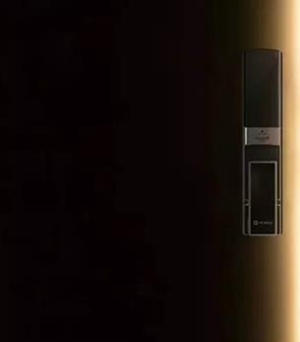 紐威爾智能鎖桐鄉(xiāng)吾悅店鉅惠來(lái)襲！