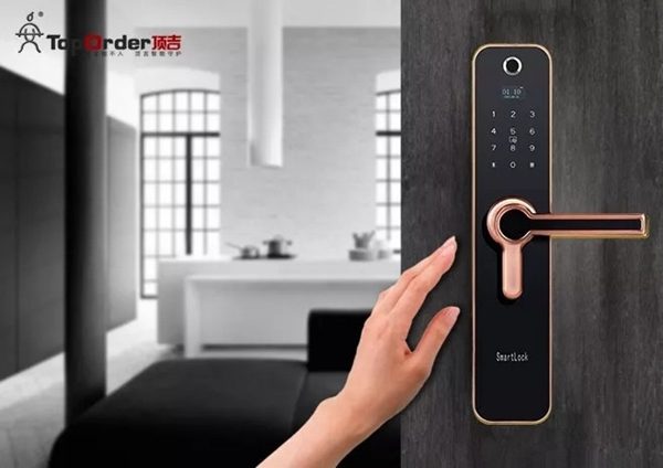 心痛？不存在的 智能鎖用的時候別提有多方便