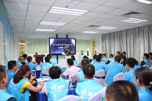 德犬呈現智能門鎖加盟盛況 火爆加盟秘訣大起底