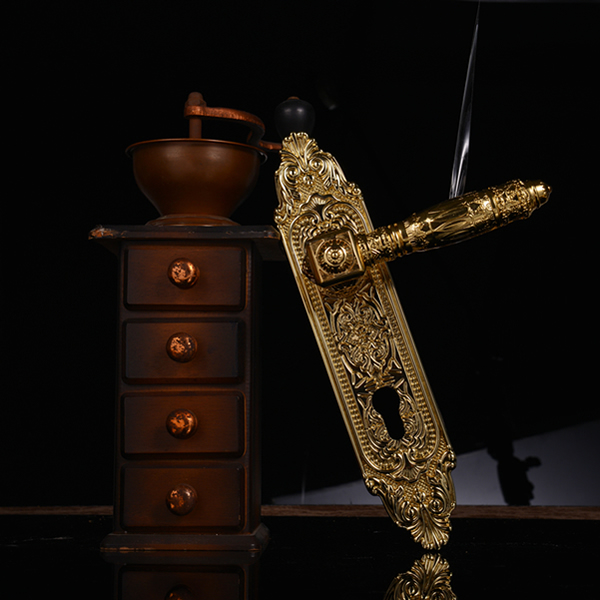 參加建博會的雅麗斯有多可怕，你一定不知道！