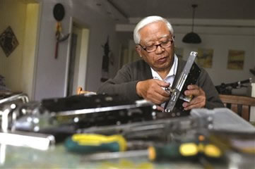 德犬手機(jī)門(mén)鎖，助您輕松實(shí)現(xiàn)一千萬(wàn)小目標(biāo)！