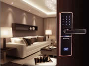 頂固五金歷經重重工序、嚴格檢驗,才出現在廣大消費者手中