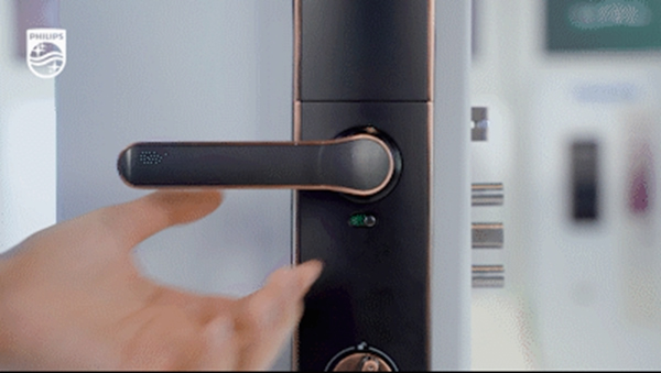 飛利浦智能鎖小課堂：如何預(yù)防貓眼開(kāi)鎖？