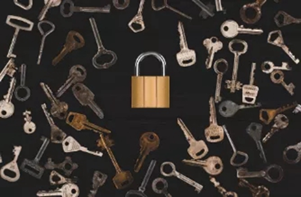 靈靈狗智能鎖|一元錢能買到幸福嗎？