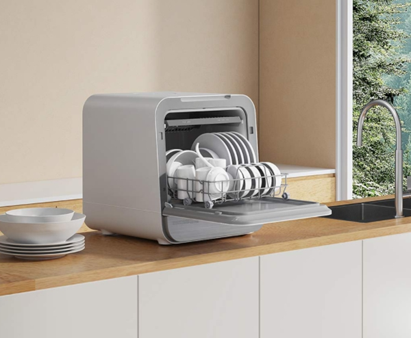 云米全屋互聯(lián)網(wǎng)家電:洗得更干凈,還省水省力,洗碗機(jī)到底該怎么選? 云米全屋互聯(lián)網(wǎng)家電:洗得更干凈,還省水省力,洗碗機(jī)到底該怎么選?