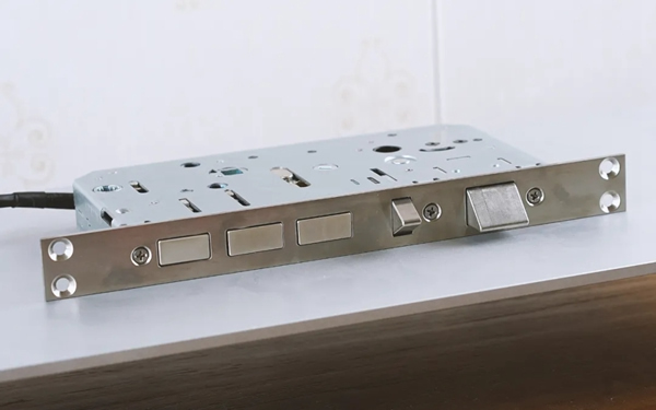 孔明獎獲得者--TCL物聯(lián)網(wǎng)智能鎖K6C達人首測來啦！