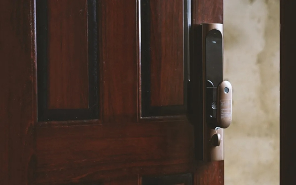 孔明獎獲得者--TCL物聯(lián)網(wǎng)智能鎖K6C達人首測來啦！