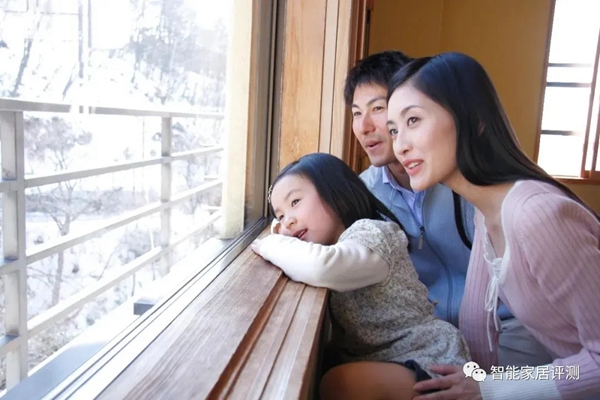 松下智能家居控制系統：3點改變，教您周末如何“宅”出高級感