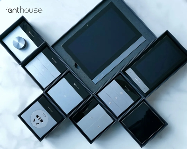 上市了！艾特智屏A5多重“身份”，出場即驚艷！