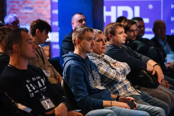 河?xùn)|智能家居俄羅斯團(tuán)隊(duì)舉辦2021年經(jīng)銷商大會