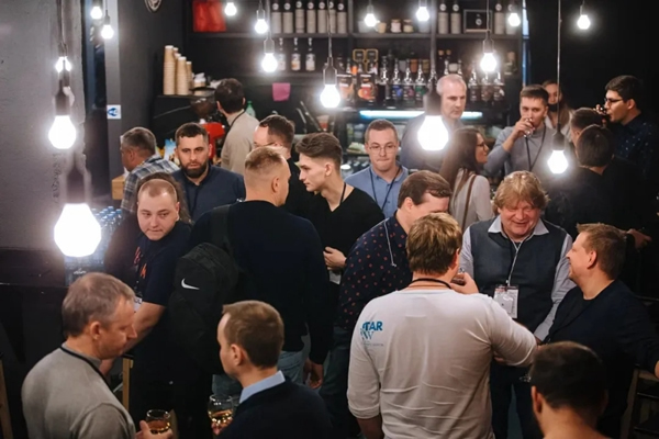 河?xùn)|智能家居俄羅斯團(tuán)隊(duì)舉辦2021年經(jīng)銷商大會