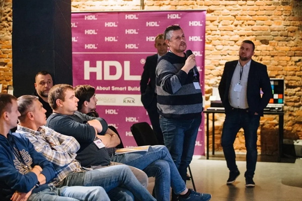 河?xùn)|智能家居俄羅斯團(tuán)隊(duì)舉辦2021年經(jīng)銷商大會