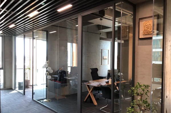 河?xùn)|智能家居告訴你！別人家的辦公室到底是怎樣的