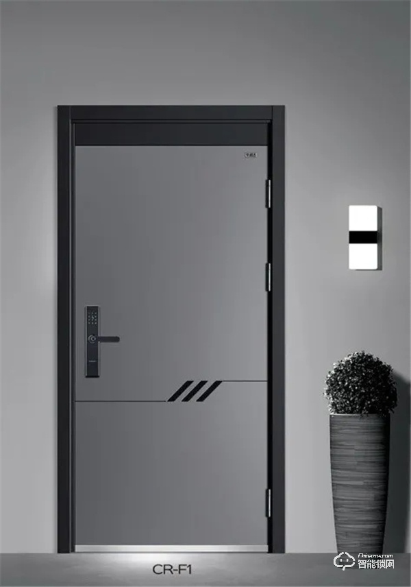 重磅！超人推出多款智能門，以極簡輕奢，能否重新定義現代戶門？