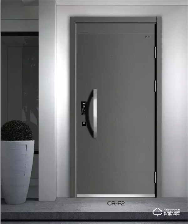 重磅！超人推出多款智能門，以極簡輕奢，能否重新定義現代戶門？