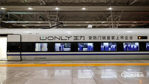 近千組高鐵，央視三大黃金頻道，萬余影院同步，王力大手筆投放引百億級(jí)曝光量