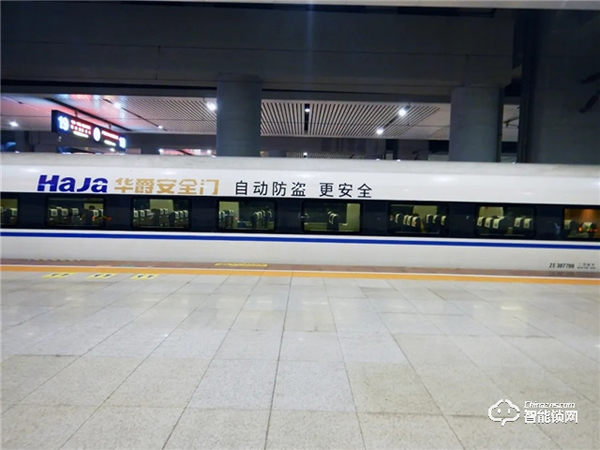 近千組高鐵，央視三大黃金頻道，萬余影院同步，王力大手筆投放引百億級(jí)曝光量