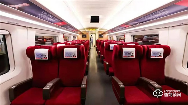 近千組高鐵，央視三大黃金頻道，萬余影院同步，王力大手筆投放引百億級(jí)曝光量