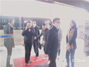 市委書記新年“三服務(wù)”首訪超人，勉勵企業(yè)堅定信心乘勢而上，搶機遇抓發(fā)展