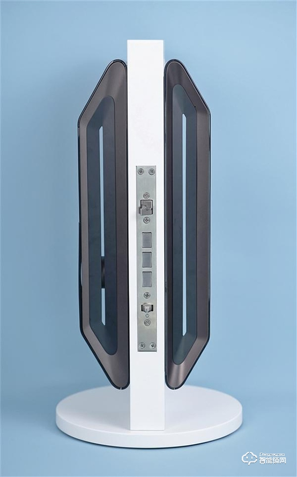 首發鴻蒙OS!華為智能門鎖圖賞:配3.97寸大屏 可遠程對講 首發鴻蒙OS!華為智能門鎖圖賞:配3.97寸大屏 可遠程對講