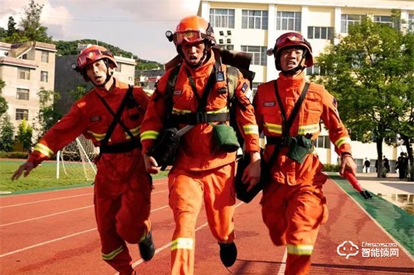 Gleewell格里維爾 別樣“中國紅”一樣的國慶不一樣的守護