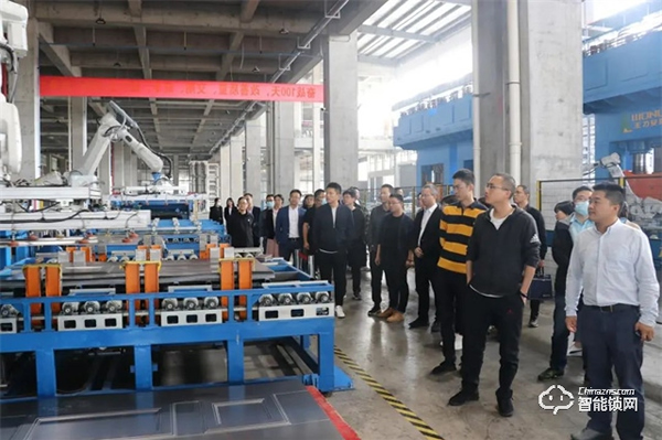 金華市委黨校中青年干部班學(xué)員到王力調(diào)研 金華市委黨校中青年干部班學(xué)員到王力調(diào)研