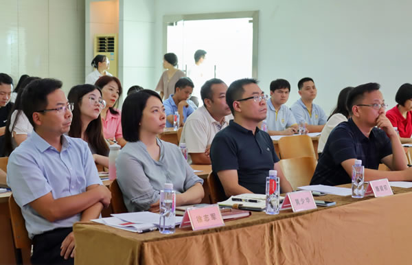 南海企業齊聚匯泰龍,來了一場“商業秘密保護”培訓! 南海企業齊聚匯泰龍,來了一場“商業秘密保護”培訓!