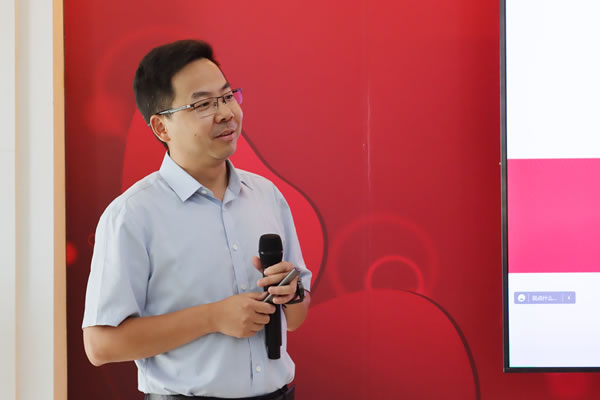 南海企業齊聚匯泰龍,來了一場“商業秘密保護”培訓! 南海企業齊聚匯泰龍,來了一場“商業秘密保護”培訓!