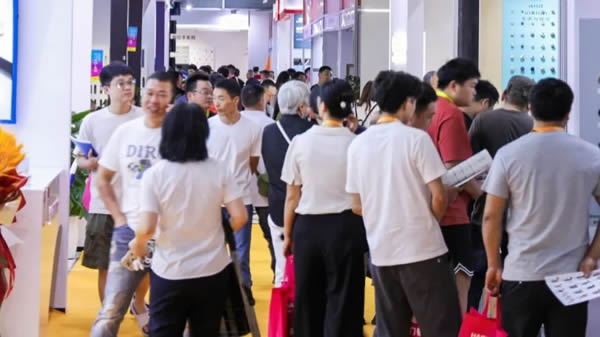 溫州國際五金、智能鎖具展：匯泰龍“大貓眼智能鎖”，引領行業新趨勢