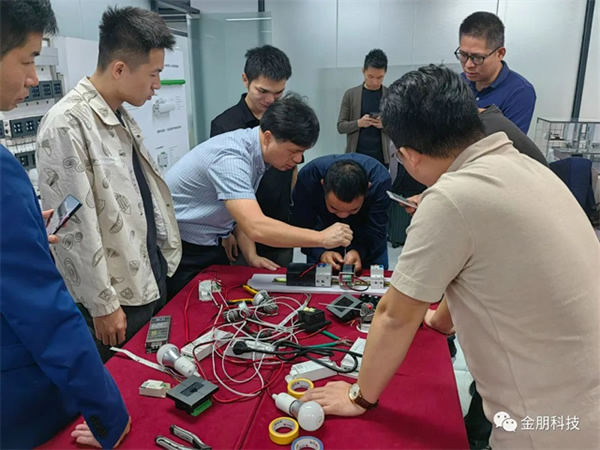 干貨滿滿！首期“Smart PLC全屋智能工程師訓(xùn)練營”完美收官