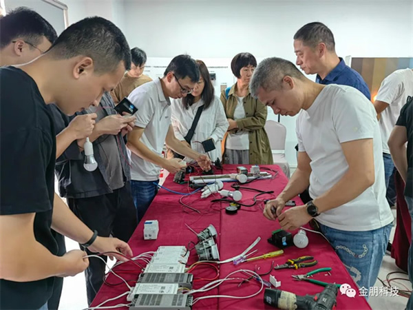 干貨滿滿！首期“Smart PLC全屋智能工程師訓(xùn)練營”完美收官