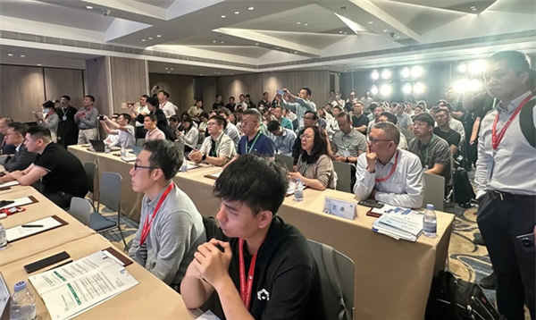 雙城出擊,星光矚目!邦奇智能攜新一代DLINE直流燈控技術(shù)連赴兩場建筑盛會,邀您回顧精彩瞬間 雙城出擊,星光矚目!邦奇智能攜新一代DLINE直流燈控技術(shù)連赴兩場建筑盛會,邀您回顧精彩瞬間