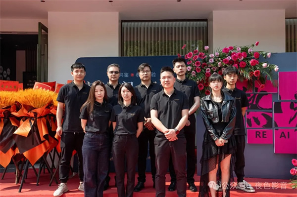 璀璨啟航 | 夜色空間·桐鄉(xiāng)店，華堂煥彩，駿業(yè)日新