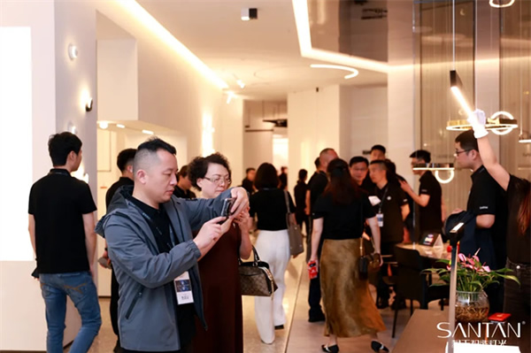 《綻放》2024想天新品發布會圓滿成功!