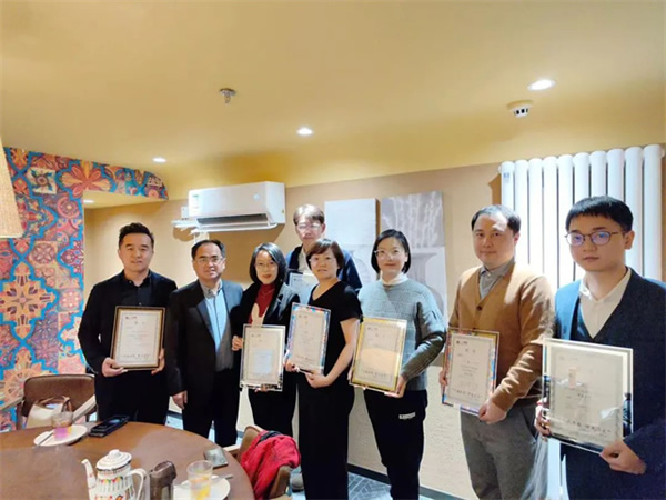 唐沐受聘成為中國政法大學實踐導師，影智成立聯合教育實踐基地！