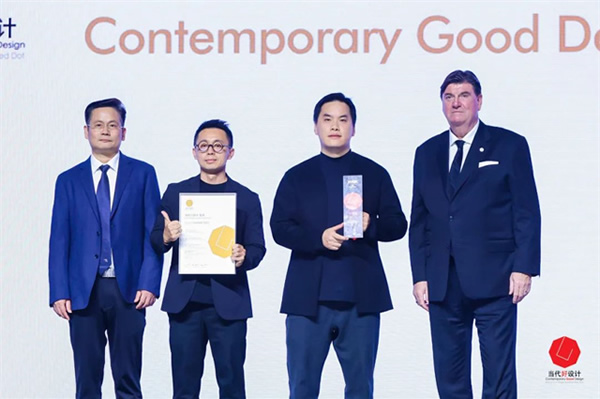 影智斬獲2023當代好設計金獎,再次領跑智能家居行業設計風向! 影智斬獲2023當代好設計金獎,再次領跑智能家居行業設計風向!