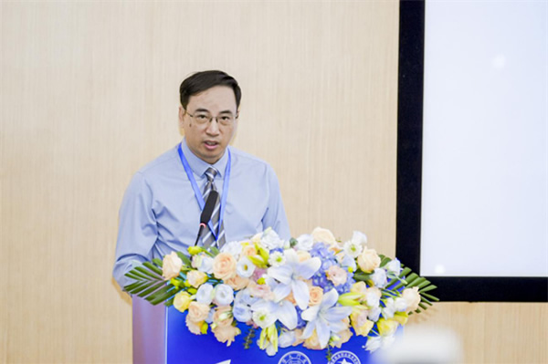 全國信息技術和AI應用行業產教融合共同體成立大會暨數字賦能產業發展論壇在福州舉行