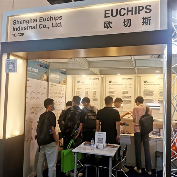 展會回顧 | 歐切斯驚艷亮相香港國際秋季燈飾展，引領智能調光新潮流